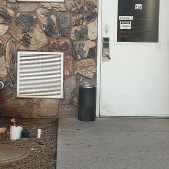 Wingate by Wyndham - Very unkept in the entrance. - Hotels Near Me - Beaver, Utah Wingate by Wyndham - Very unkept in the entrance. - Hotels Near Me - Beaver, Utah