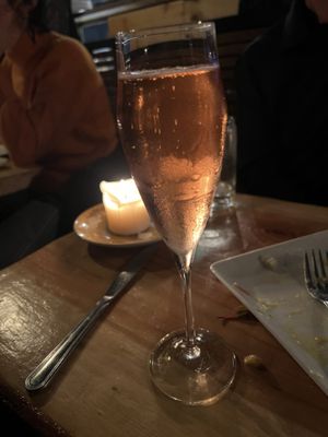 C'est Si Bon! Bistro+Vins by null