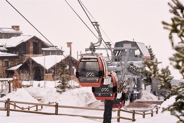 Waldorf Astoria Park City by null