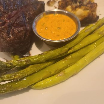 Bonefish Grill - Filet Mignon and crab cake - Seafood Near Me - Huntersville, North Carolina Bonefish Grill - Filet Mignon and crab cake - Seafood Near Me - Huntersville, North Carolina