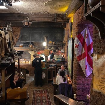 Gruzie Restaurant - Restaurant - Georgian Near Me - Praha 1, Puerto Rico