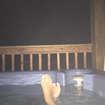Dollywood Vacations - I feel the stress melting away ... - Vacation Rental Agents Near Me - Pigeon Forge, Tennessee
