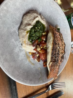 Lake Avenue Restaurant & Bar by null