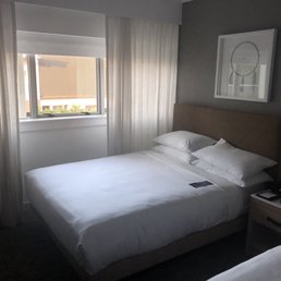 Double queen bedroom. No view from this 2nd floor room.
