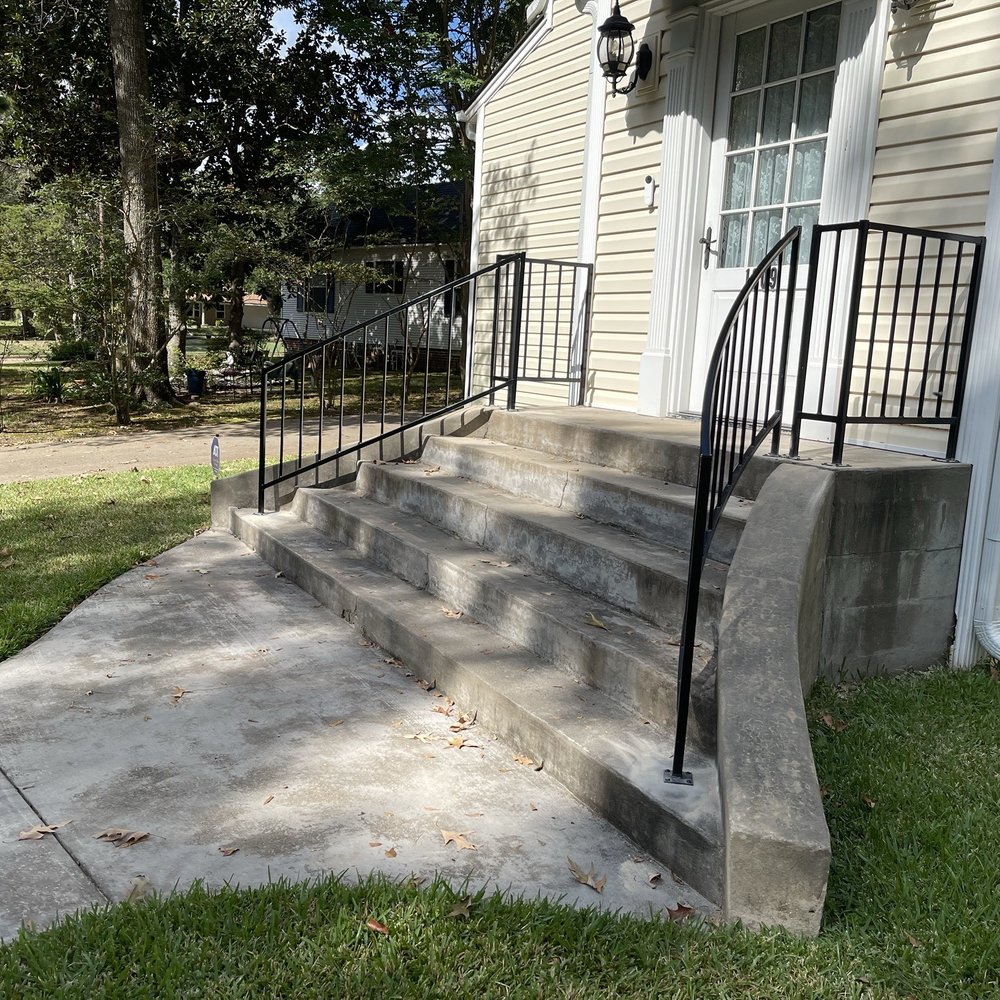 Trac Ornamental Iron - Front porch railing - Fences & Gates Near Me - Tyler, Texas Trac Ornamental Iron - Front porch railing - Fences & Gates Near Me - Tyler, Texas
