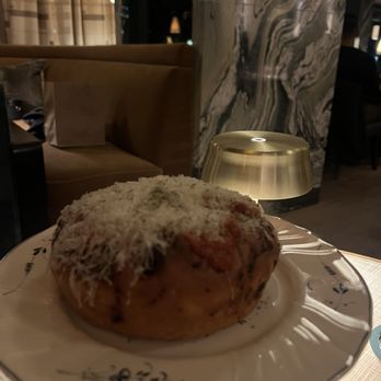 Tre Dita - Focaccia Rossa - Italian Near Me - Chicago, Illinois