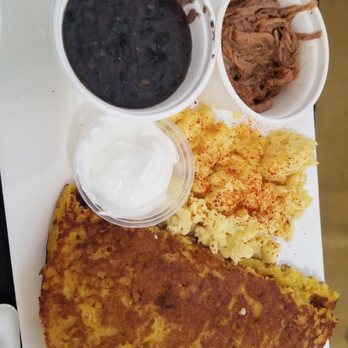 Amara Chocolate & Coffee - Cachapas plate with beef & Mano cheese - Coffee & Tea Near Me - Pasadena, California Amara Chocolate & Coffee - Cachapas plate with beef & Mano cheese - Coffee & Tea Near Me - Pasadena, California