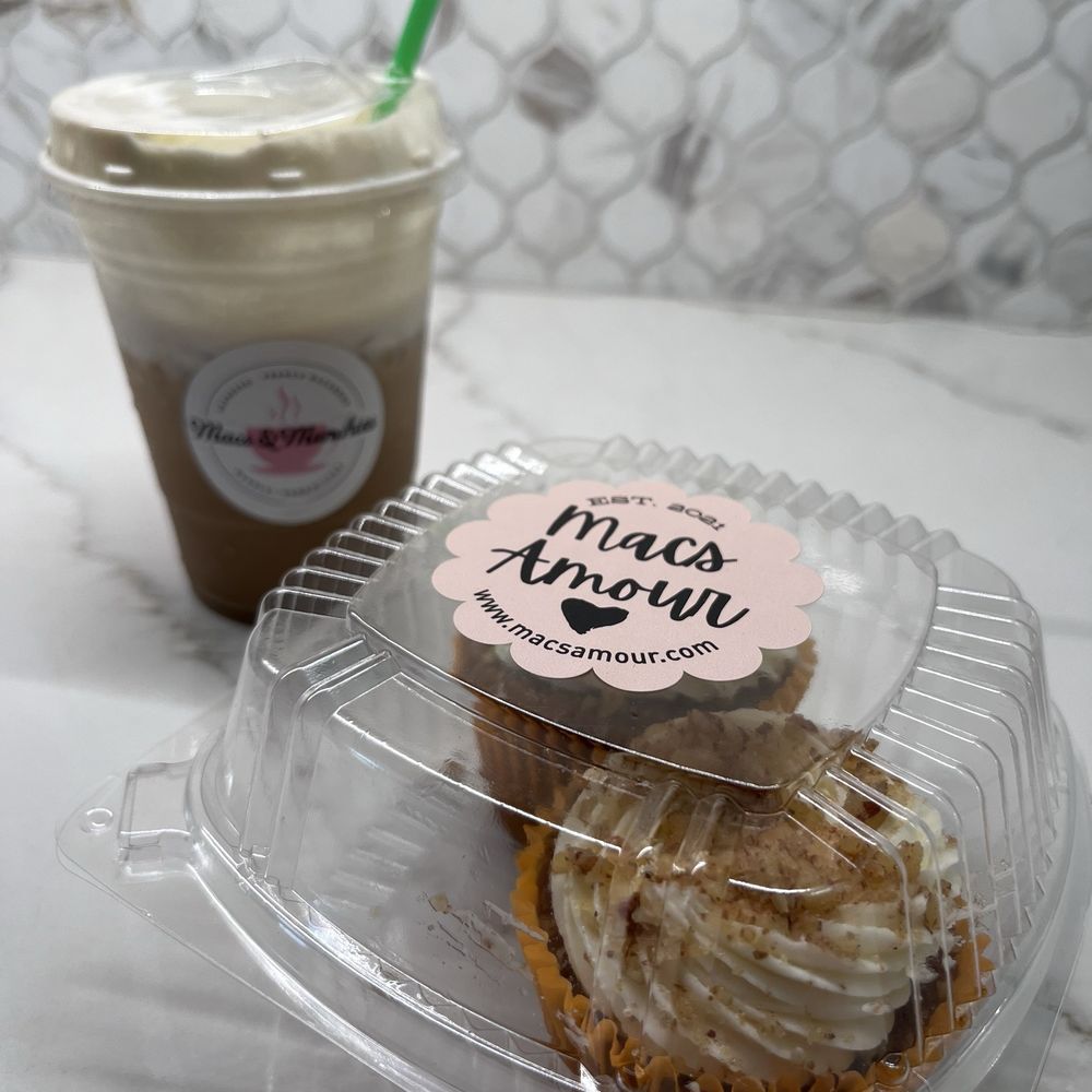 Macs Amour - Zoe's Brown Sugar Dirty Chai Iced And Carrot Cupcakes - Coffee & Tea Near Me - Vineland, New Jersey