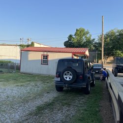 Jolly Cone Drive-In - Owners do not care.