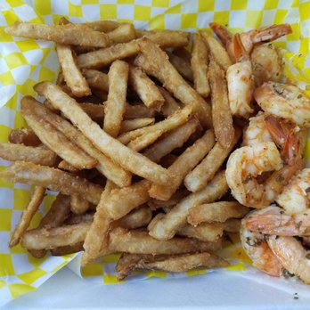 WimbosGrill - Garlic shrimp basket - Food Trucks Near Me - Lauderhill, Florida
