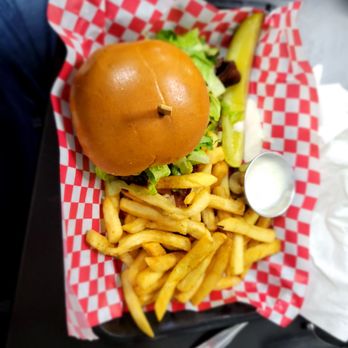 Wing It Cafe - Bob Marley Burger - Cafes Near Me - Fort Worth, Texas