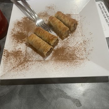 Zizi's Cafe - Baklava - Mediterranean Near Me - Chicago, Illinois