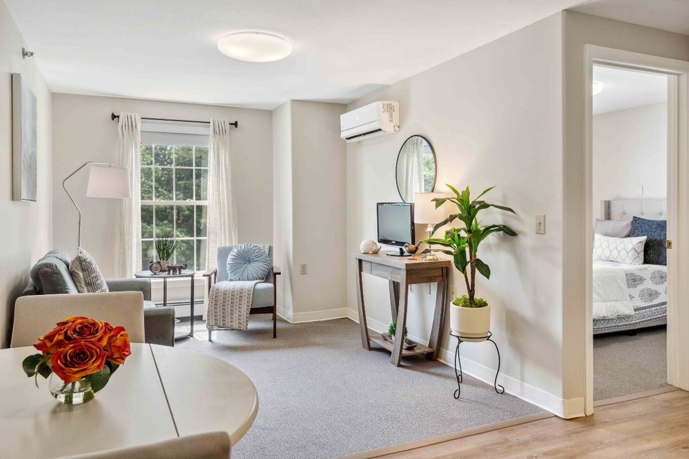 BENCHMARK SENIOR LIVING AT CHELMSFORD CROSSINGS Updated September