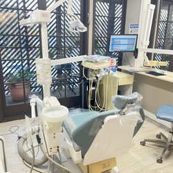 Los Feliz Dental Center - Dentist with a nice view of our patio!