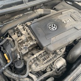 Manifold cover unattached to engine Manifold cover unattached to engine