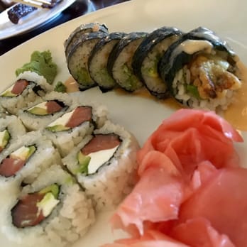 Zenna- Plano - Philadelphia and shrimp tempura rolls during their happy hour - Thai Near Me - Plano, Texas Zenna- Plano - Philadelphia and shrimp tempura rolls during their happy hour - Thai Near Me - Plano, Texas