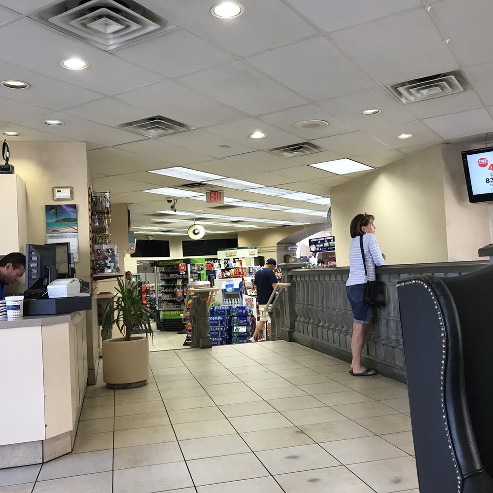 Chevron - Waiting area for car wash - Convenience Stores Near Me - Henderson, Nevada Chevron - Waiting area for car wash - Convenience Stores Near Me - Henderson, Nevada