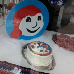 Pâtisserie Simon - Mascot for Carnival De Quebec 2017.