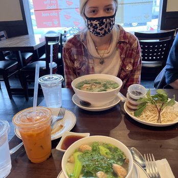 Mona’s Super Noodle - Pho Chicken & Kang Jerd Woon Sen (16oz) soup - Noodles Near Me - Baltimore, Maryland Mona’s Super Noodle - Pho Chicken & Kang Jerd Woon Sen (16oz) soup - Noodles Near Me - Baltimore, Maryland