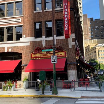 Giordano's - Pizza Near Me - Chicago, Illinois Giordano's - Pizza Near Me - Chicago, Illinois