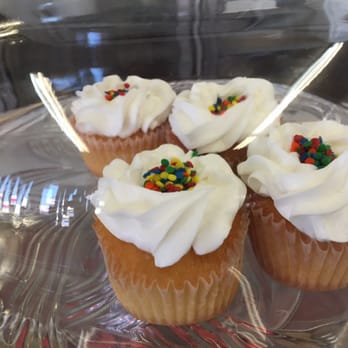 Fortune Bakery - Bakeries Near Me - San Gabriel, California