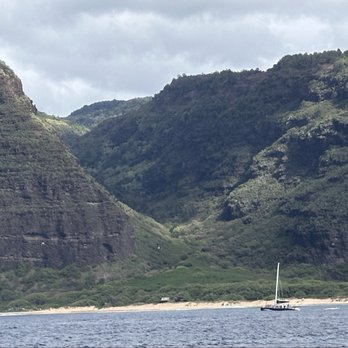 Capt Andy's - Na Pali coast - Boat Tours Near Me - Ele'ele, Hawaii