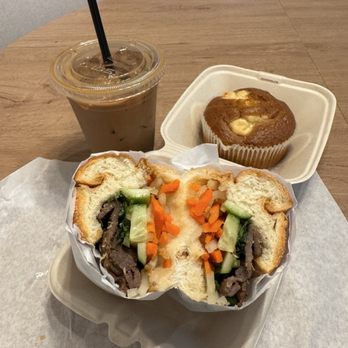 Hippo Express Coffee - Vietnamese coffee, large pork bánh mì, pumpkin cream cheese muffin - Coffee & Tea Near Me - Lakewood, Washington Hippo Express Coffee - Vietnamese coffee, large pork bánh mì, pumpkin cream cheese muffin - Coffee & Tea Near Me - Lakewood, Washington