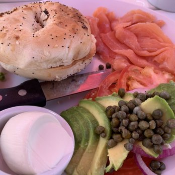 Shorehouse Kitchen - Norwegian Smoked Salmon, Avocado & a Bagel @fayesfork - Coffee & Tea Near Me - La Jolla, California Shorehouse Kitchen - Norwegian Smoked Salmon, Avocado & a Bagel @fayesfork - Coffee & Tea Near Me - La Jolla, California