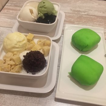 Mango Mango Dessert - Combe C - Desserts Near Me - New York, New York