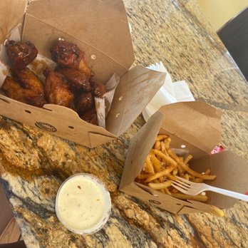 SoCal Wings - Chicken Wings Near Me - Long Beach, California SoCal Wings - Chicken Wings Near Me - Long Beach, California
