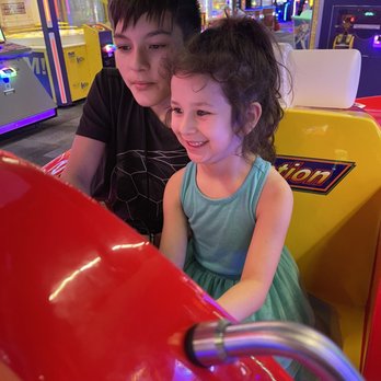 Great Wolf Lodge - Arcade - fun for all! - Resorts Near Me - Grapevine, Texas Great Wolf Lodge - Arcade - fun for all! - Resorts Near Me - Grapevine, Texas