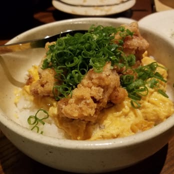 Kikusan - Fried chicken and eggs over rice. - Japanese Near Me - Hong Kong, HK