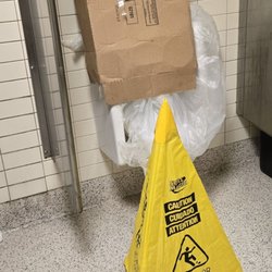 Publix - Men's Room