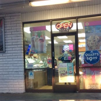 Baskin-Robbins - Check out the deals! Eat the yummy ice cream! Go! - Ice Cream & Frozen Yogurt Near Me - Toluca Lake, California