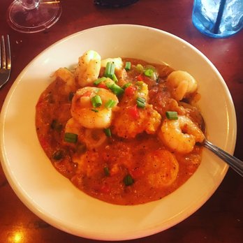Red's Ice House - Shrimp and grits - Seafood Near Me - Mount Pleasant, South Carolina