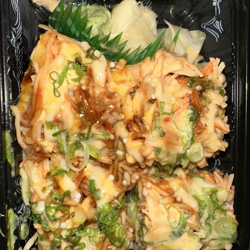 Buddha Asian Bistro - Lady Gaga Roll - Sushi Bars Near Me - Dobbs Ferry, New York