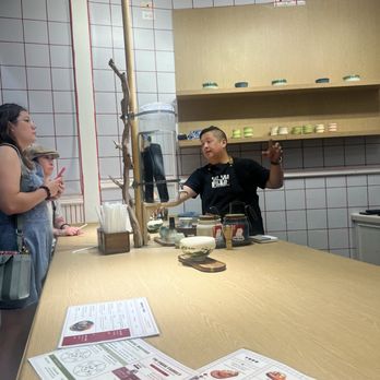Yu Yubu - Matcha process - Japanese Near Me - Chicago, Illinois