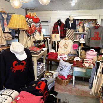 Eastside Market - Women's Clothing Near Me - Wheaton, Minnesota