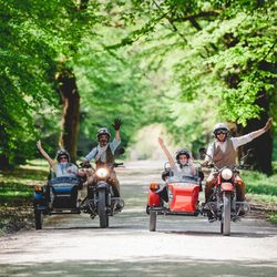 Retro Tour Bordeaux - Ride in Pessac-Léognan, Château Olivier
