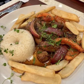 Bravazo - Lomo saltado - Latin American Near Me - Pleasanton, California Bravazo - Lomo saltado - Latin American Near Me - Pleasanton, California