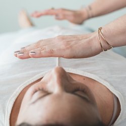 Cosmic Harmony Healing - Meghan Schoneberger - Intuitive Reiki Healing