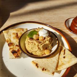 Plori Restaurant - Hummus