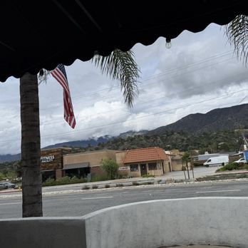 Marko’s Breakfast & Dinner - Outdoor patio Mountain View. - Breakfast & Brunch Near Me - Duarte, California Marko’s Breakfast & Dinner - Outdoor patio Mountain View. - Breakfast & Brunch Near Me - Duarte, California