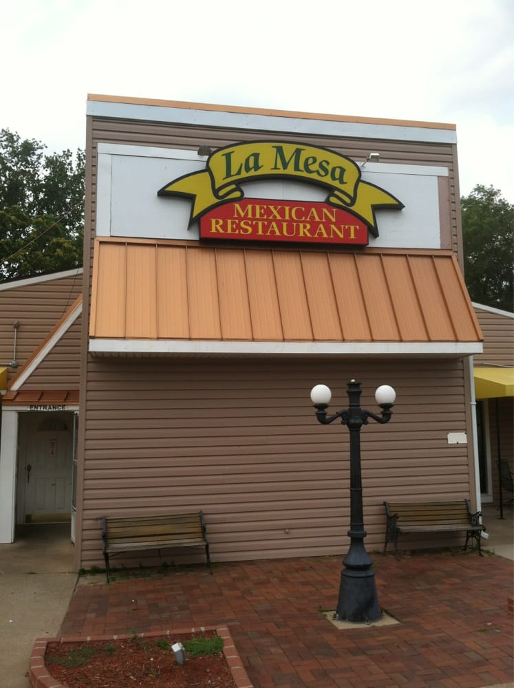 LA MESA CLOSED 2 W Amity St, Louisburg, Kansas Mexican
