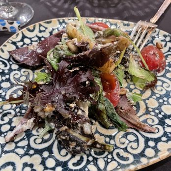 Luigi - Salad - Pizza Near Me - Barcelona, B