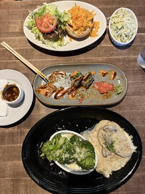 Twelve Kitchen + Cocktails by null