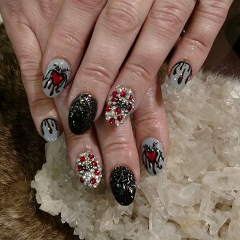 Alison Nicole Nail Company - V-day nails - Nail Salons Near Me - Merced, California