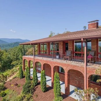 Helen Gentry - Keller Williams Realty - Listed by Helen in Franklin NC. - Real Estate Agents Near Me - Franklin, North Carolina Helen Gentry - Keller Williams Realty - Listed by Helen in Franklin NC. - Real Estate Agents Near Me - Franklin, North Carolina