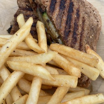 Mandola's Italian - Vegetariano - Italian Near Me - Austin, Texas