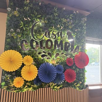 Casa Colombia - Colombian Near Me - Orangeburg, New York